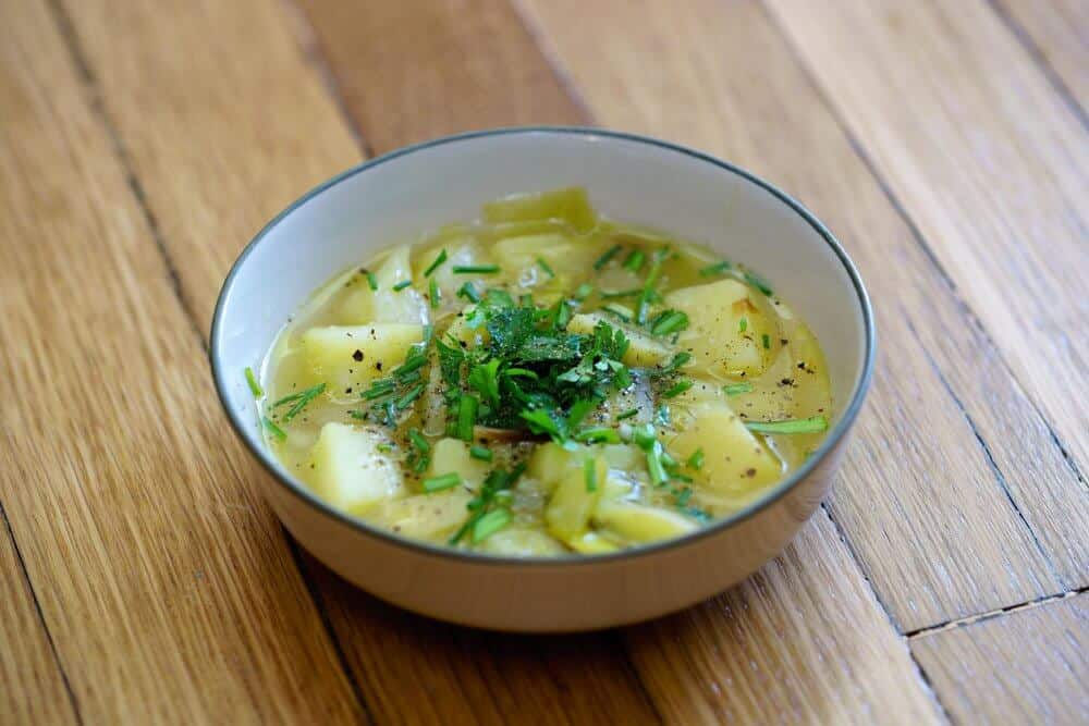 Vegan potato leek soup